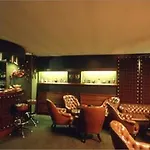 Pavillon 4* 쿠르마예
