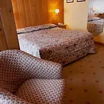 Pavillon מלון 4*