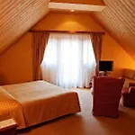 Pavillon מלון 4*