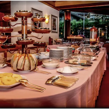Hotel Pavillon