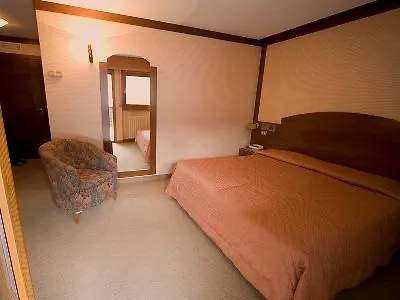 Hotel Pavillon 4*